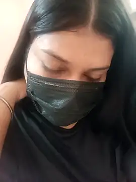 Snapshot of Tamil_Hot_Rithaniya chatting on April 2026 05:01:02 AM Tamil Hot Rithaniya online show from April 2026 05:01:02 AM