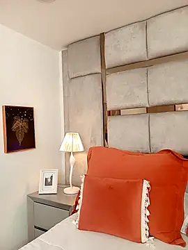 Snapshot of AmbarJenssen chatting on April 2026 12:58:02 PM AmbarJenssen online show from April 2026 12:58:02 PM