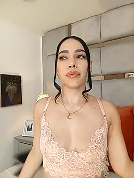 Snapshot of AmbarJenssen chatting on April 2026 12:10:01 PM AmbarJenssen online show from April 2026 12:10:01 PM