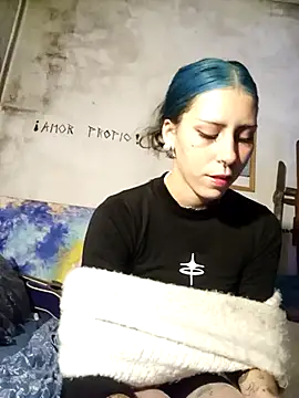 Snapshot of blueangel7x7 chatting on April 2026 03:27:02 AM blueangel7x7 online show from April 2026 03:27:02 AM