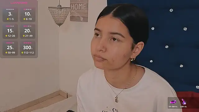 Snapshot of Morgansmithx chatting on April 2026 03:39:01 PM Morgansmithx online show from April 2026 03:39:01 PM