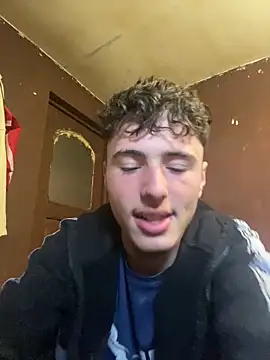 denysio69 online show from April 2026 08:40:01 AM