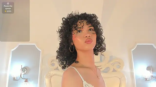 Julietta    online show from July 2026 11:58:01 AM