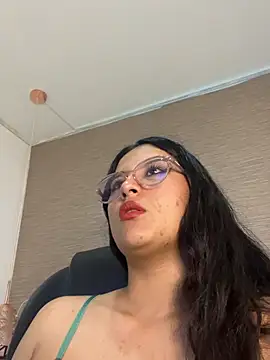 babylexi18 online show from June 2026 07:41:02 PM