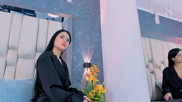 Snapshot of Megan_Danbury chatting on April 2026 12:25:01 PM Megan Danbury online show from April 2026 12:25:01 PM