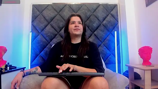 MatthewDavis  online show from March 2026 02:06:02 PM