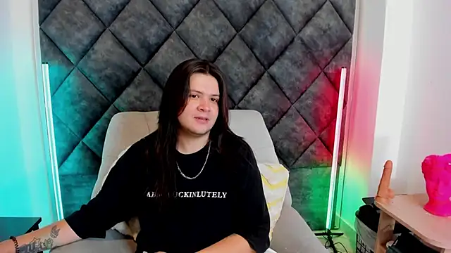 MatthewDavis  online show from April 2026 11:32:01 AM