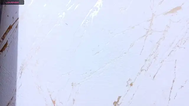 Snapshot of alexa_muz chatting on April 2026 11:48:01 AM alexa muz online show from April 2026 11:48:01 AM