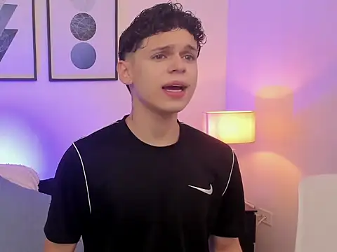 Snapshot of mykelcano chatting on April 2026 02:12:01 PM mykelcano online show from April 2026 02:12:01 PM