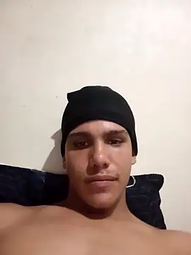 Snapshot of daddys_home69 chatting on April 2026 06:57:01 PM daddys home69 online show from April 2026 06:57:01 PM