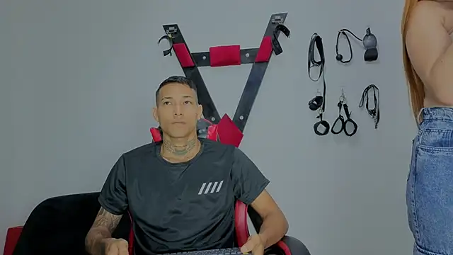 Snapshot of Hana_and_Zeta2026 chatting on March 2026 12:16:01 PM Hana and Zeta2026 online show from March 2026 12:16:01 PM