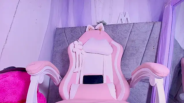 Snapshot of Dulce_tammyy chatting on March 2026 01:44:01 PM Dulce tammyy online show from March 2026 01:44:01 PM