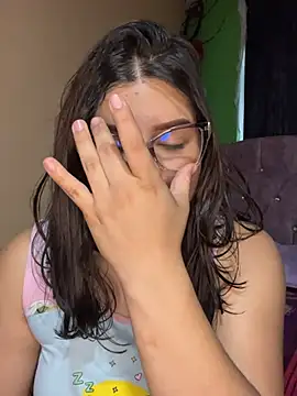 Norabyxxx online show from April 2026 11:15:01 AM