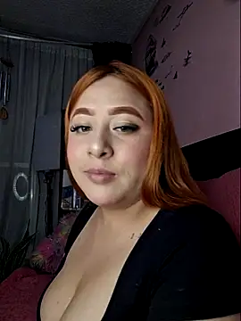 Snapshot of venuscopper chatting on May 2026 06:10:02 AM venuscopper online show from May 2026 06:10:02 AM
