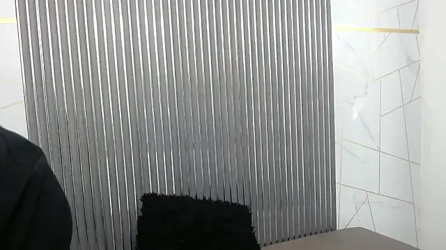 Snapshot of Kitsune_44 chatting on April 2026 07:19:02 PM Kitsune 44 online show from April 2026 07:19:02 PM