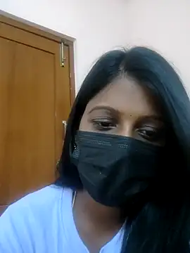 Snapshot of Tamil_Hot_Thara chatting on April 2026 06:14:01 AM Tamil Hot Thara online show from April 2026 06:14:01 AM