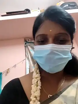 Snapshot of Tamil_Hot_Thara chatting on May 2026 06:48:02 PM Tamil Hot Thara online show from May 2026 06:48:02 PM