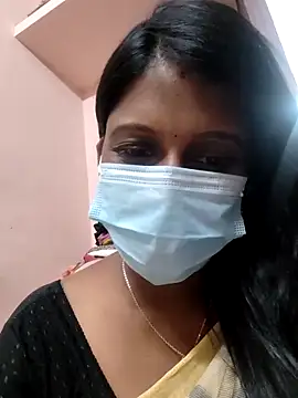 Snapshot of Tamil_Hot_Thara chatting on May 2026 05:17:02 PM Tamil Hot Thara online show from May 2026 05:17:02 PM