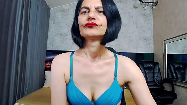 Snapshot of KalystaSwiss chatting on May 2026 04:29:01 AM KalystaSwiss online show from May 2026 04:29:01 AM