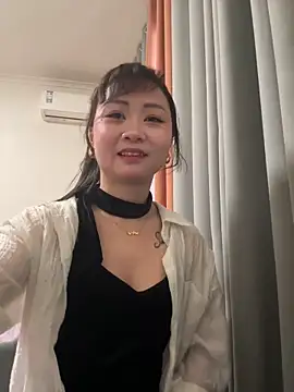 Huihui 518 online show from April 2026 06:33:01 AM