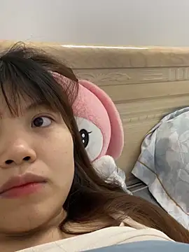 -Vaci- online show from April 2026 02:10:01 PM