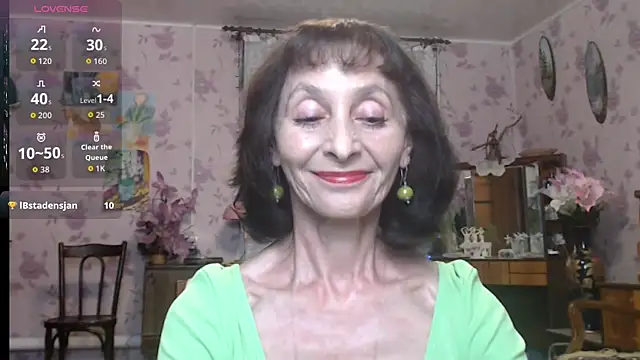 Snapshot of Shooting-Star- chatting on June 2026 06:56:01 PM Shooting-Star- online show from June 2026 06:56:01 PM