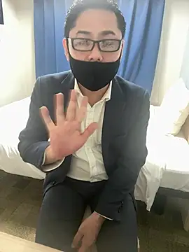 RYUICHI 1919 online show from April 2026 07:36:02 AM