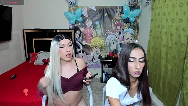 Snapshot of beautiful_hotgirls chatting on June 2026 04:38:02 AM beautiful hotgirls online show from June 2026 04:38:02 AM