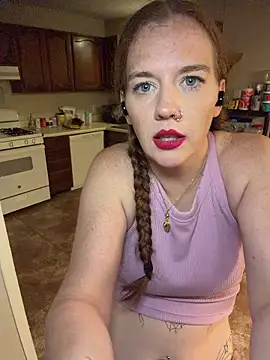 RoxyRedXO12 online show from April 2026 04:17:02 AM