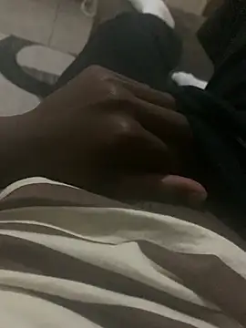 Snapshot of ndaloyakhe chatting on April 2026 08:28:02 PM ndaloyakhe online show from April 2026 08:28:02 PM