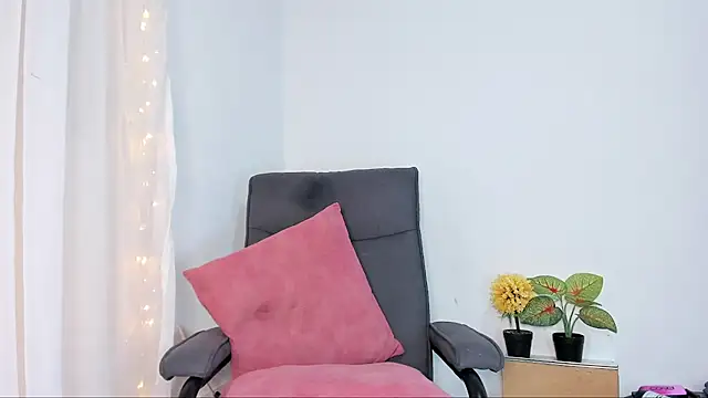 Debora Rayssa online show from May 2026 11:22:01 PM