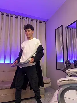 luch6oo9 online show from April 2026 04:43:02 AM