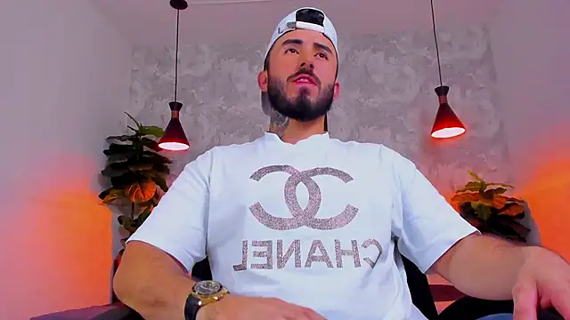 Snapshot of martin_foster_ chatting on April 2026 03:18:01 AM martin foster online show from April 2026 03:18:01 AM