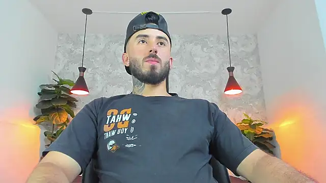 Snapshot of martin_foster_ chatting on April 2026 06:58:02 PM martin foster online show from April 2026 06:58:02 PM