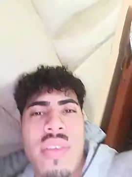 Snapshot of LucaColmal chatting on April 2026 03:01:01 AM LucaColmal online show from April 2026 03:01:01 AM