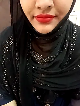 Snapshot of Miss_Noor__ chatting on May 2026 05:45:01 AM Miss Noor online show from May 2026 05:45:01 AM