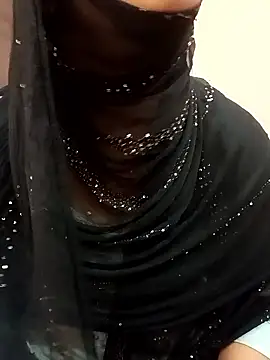 Snapshot of Miss_Noor__ chatting on May 2026 07:58:01 AM Miss Noor online show from May 2026 07:58:01 AM
