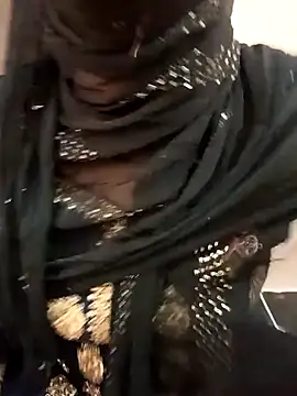 Snapshot of Miss_Noor__ chatting on May 2026 08:33:02 AM Miss Noor online show from May 2026 08:33:02 AM