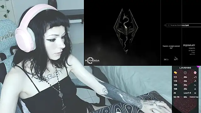 H3xD0ll online show from June 2026 02:43:01 PM