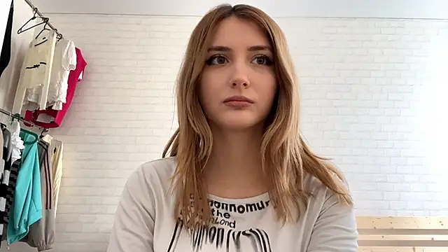 CassiPlacido online show from April 2026 09:14:02 AM