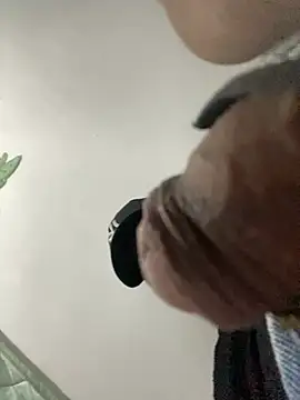 Snapshot of Haddad-9924 chatting on April 2026 07:45:01 AM Haddad-9924 online show from April 2026 07:45:01 AM