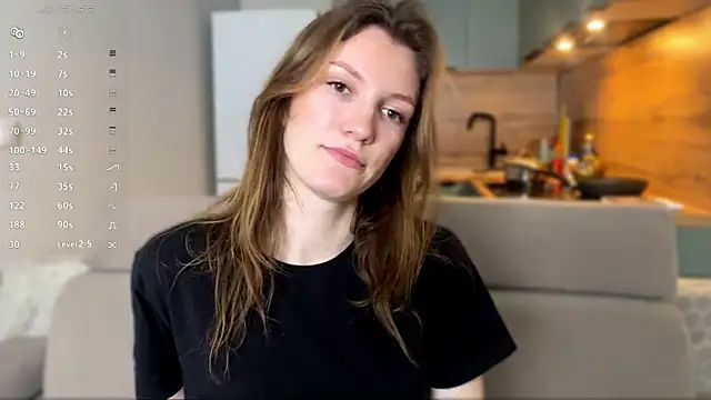 Snapshot of sue_jill chatting on April 2026 07:05:01 AM sue jill online show from April 2026 07:05:01 AM