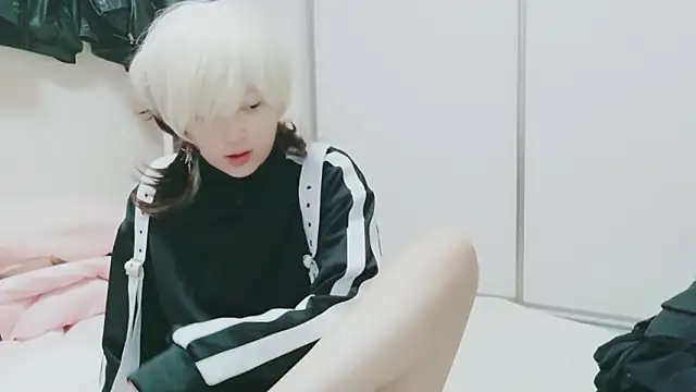 Yua 666 online show from April 2026 12:39:01 PM