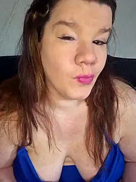 Snapshot of curvystachel42 chatting on April 2026 10:53:02 AM curvystachel42 online show from April 2026 10:53:02 AM