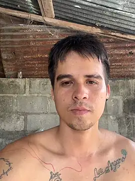 davidjan1996 online show from April 2026 04:56:02 PM