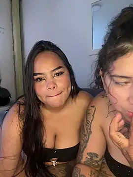 lunaa love online show from May 2026 10:18:01 PM
