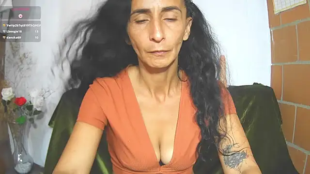 Snapshot of SamanttaLopez chatting on May 2026 06:09:01 PM SamanttaLopez online show from May 2026 06:09:01 PM