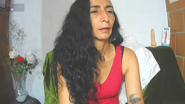 Snapshot of SamanttaLopez chatting on June 2026 10:50:02 AM SamanttaLopez online show from June 2026 10:50:02 AM