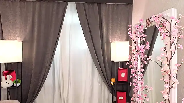 Snapshot of SugarNyaa chatting on May 2026 04:40:01 AM SugarNyaa online show from May 2026 04:40:01 AM