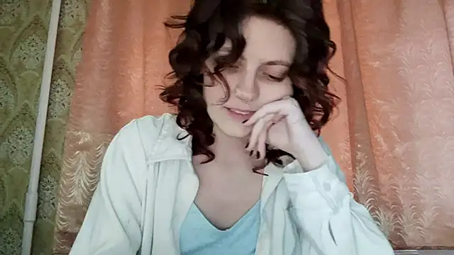 Snapshot of ShirleyNibbs chatting on April 2026 02:28:02 PM ShirleyNibbs online show from April 2026 02:28:02 PM